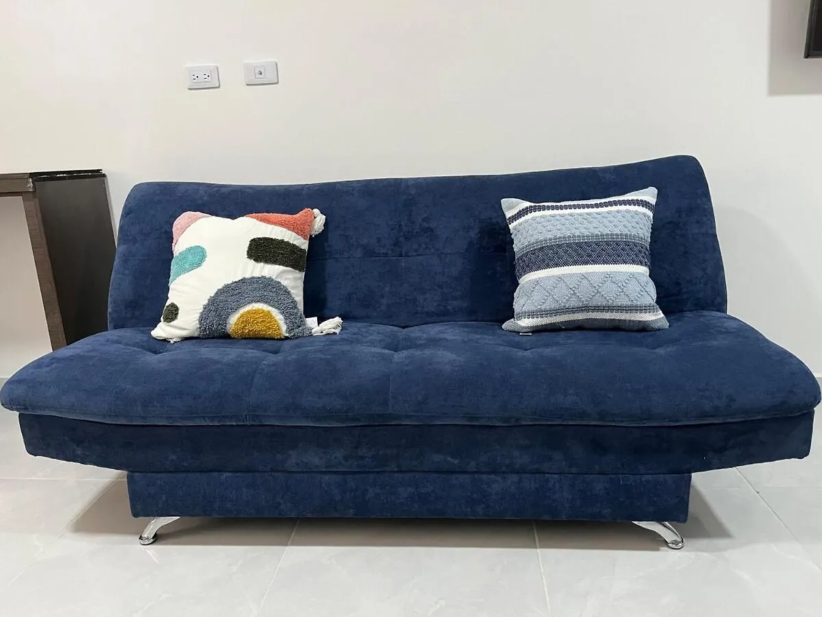 Economico Apartamento En El Centro De La Ciudad 麦德林