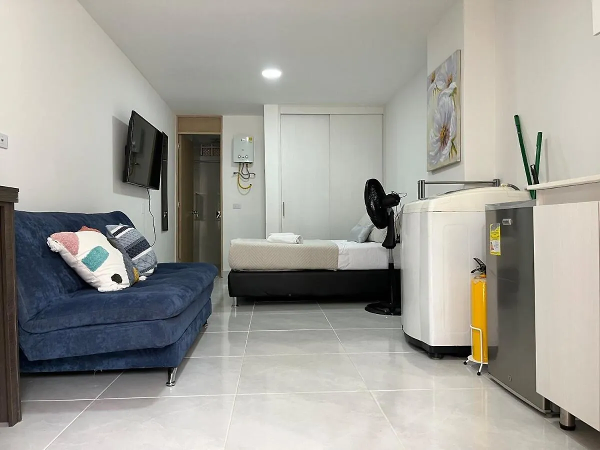Economico Apartamento En El Centro De La Ciudad Medellin 0*,
